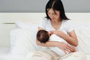 10 common breastfeeding mistakes every new mom should avoid