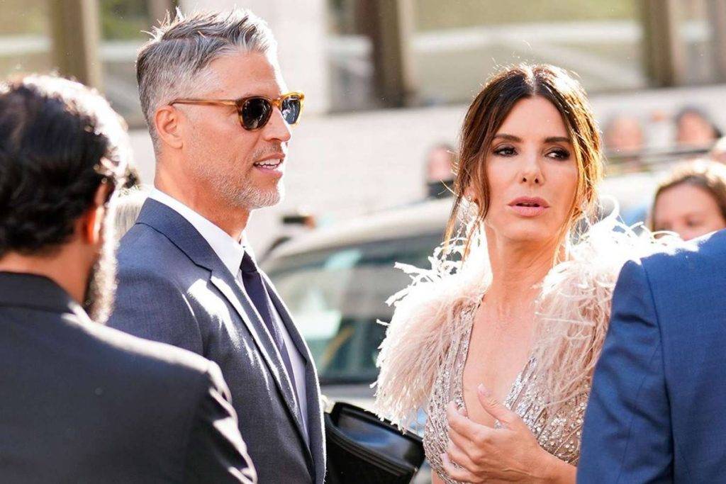 sandra bullock bryan randall 23de007b3fe648dc9ba7cf02e253f14b